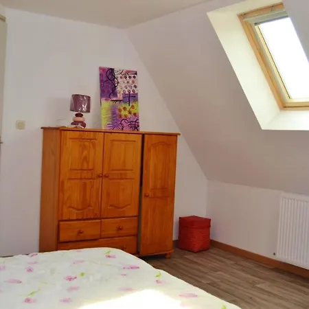 Maison Familiale Avec Piscine Partagée à