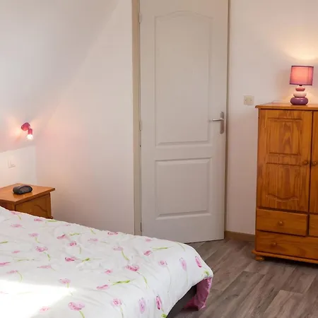 Maison Familiale Avec Piscine Partagee A Lottinghen